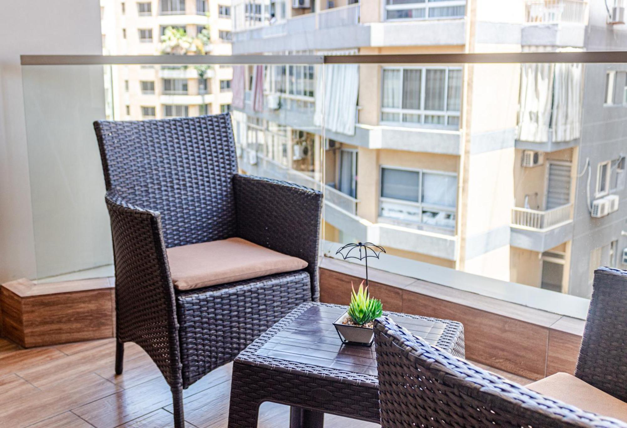 Britannia Suites Beirute Exterior foto